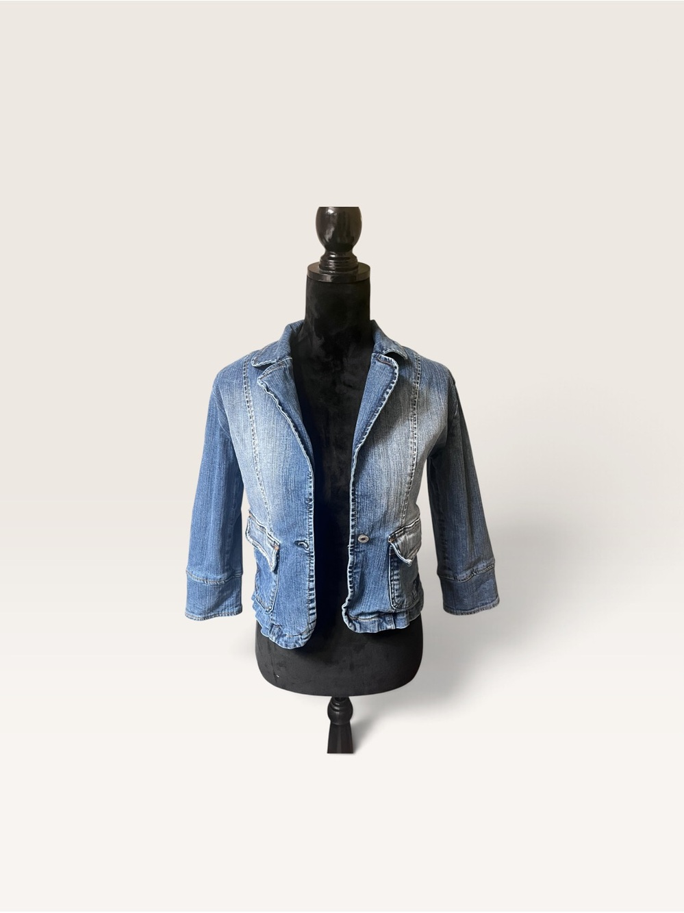 Vintage Detail Jeans Classic Blue Denim Jacket - Women's Lightweight Blazer